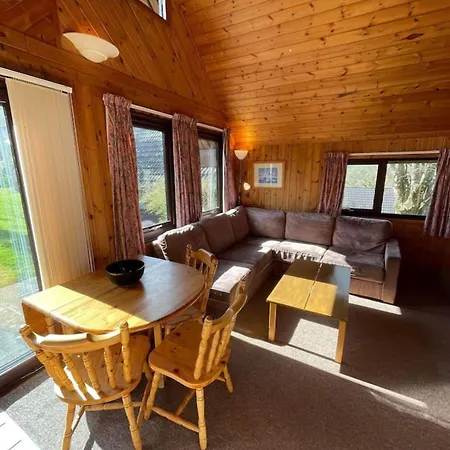 3 Bedroom Lanteglos 21 Holiday home *